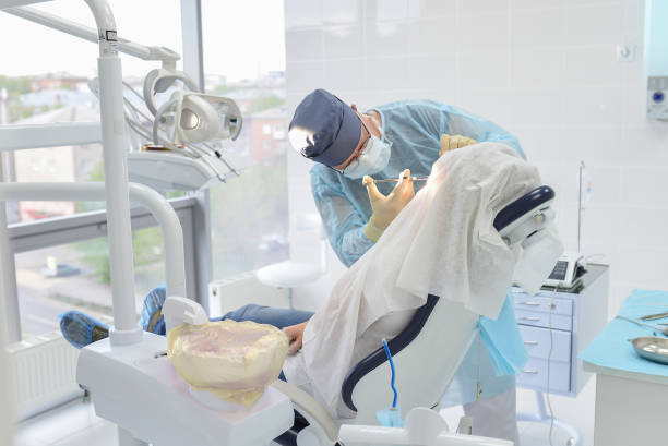 Best Emergency Tooth Extraction  in San Francisco, CA